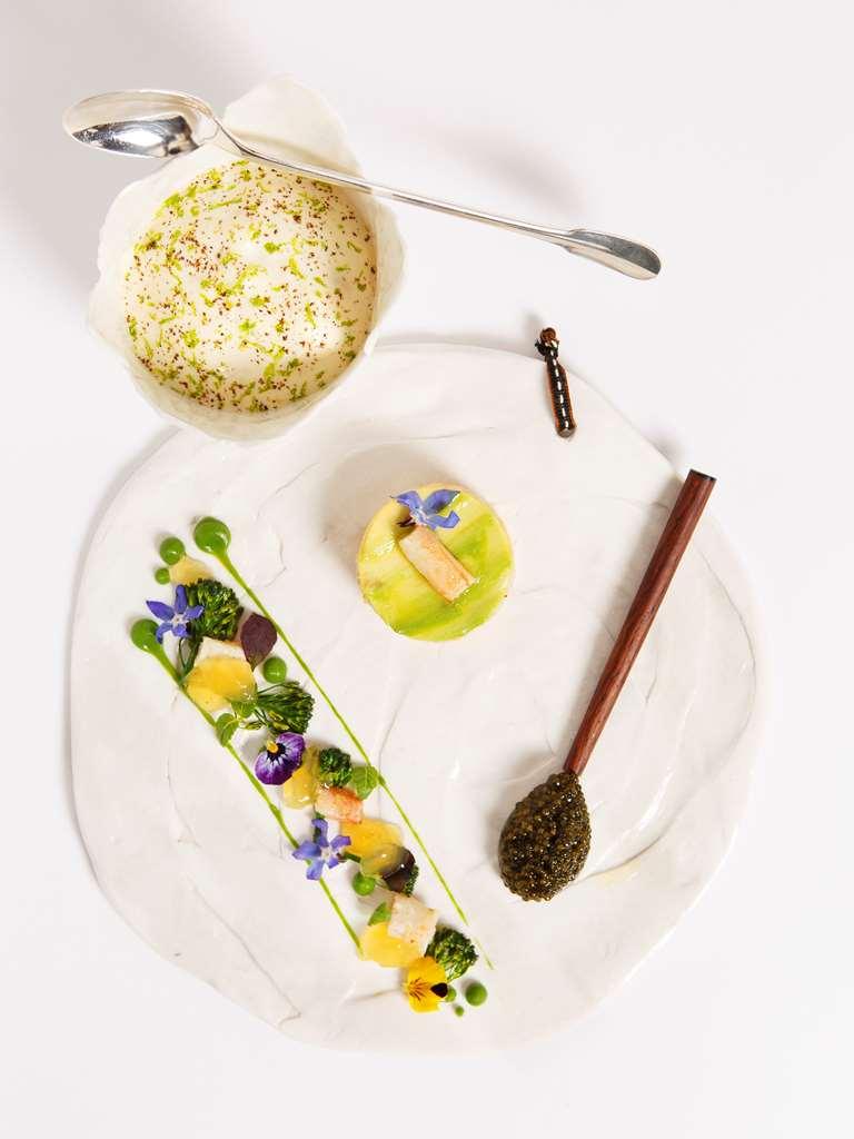 โรงแรมทูมิเยอ ปารีส ร้านอาหาร รูปภาพ